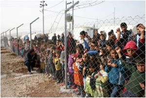 Kurdistan camp - queueing 